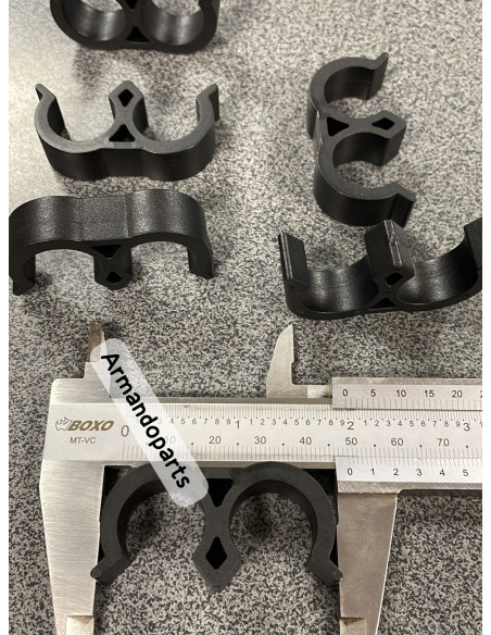 Toyota stiprinājums vadiem, caurulei 16mm, 16mm 87124-47030